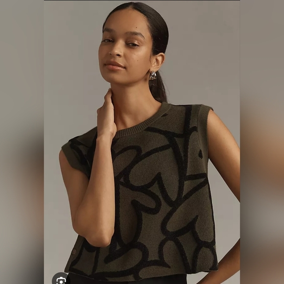 Maeve EUC Olive and Black Patterned Top XS Oversized 19 PTP/Length 17 - Picture 5 of 5